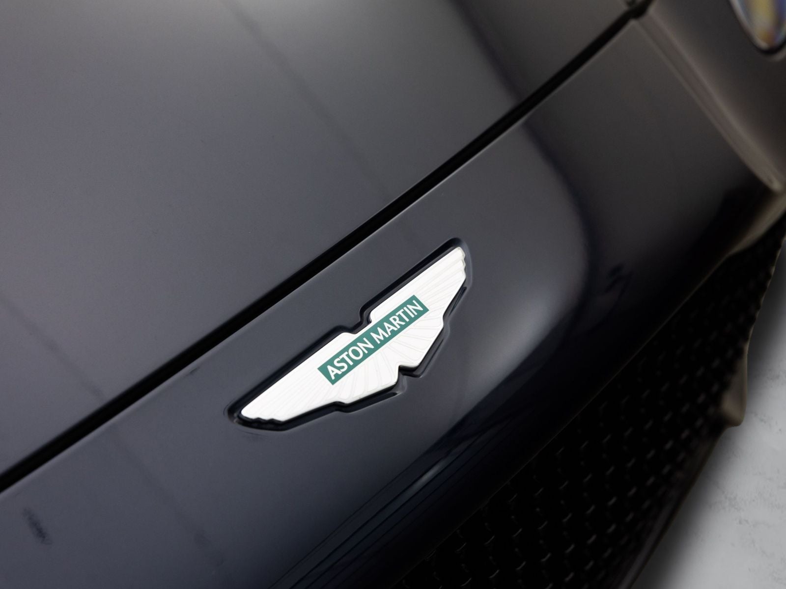2026 Aston Martin DBX S