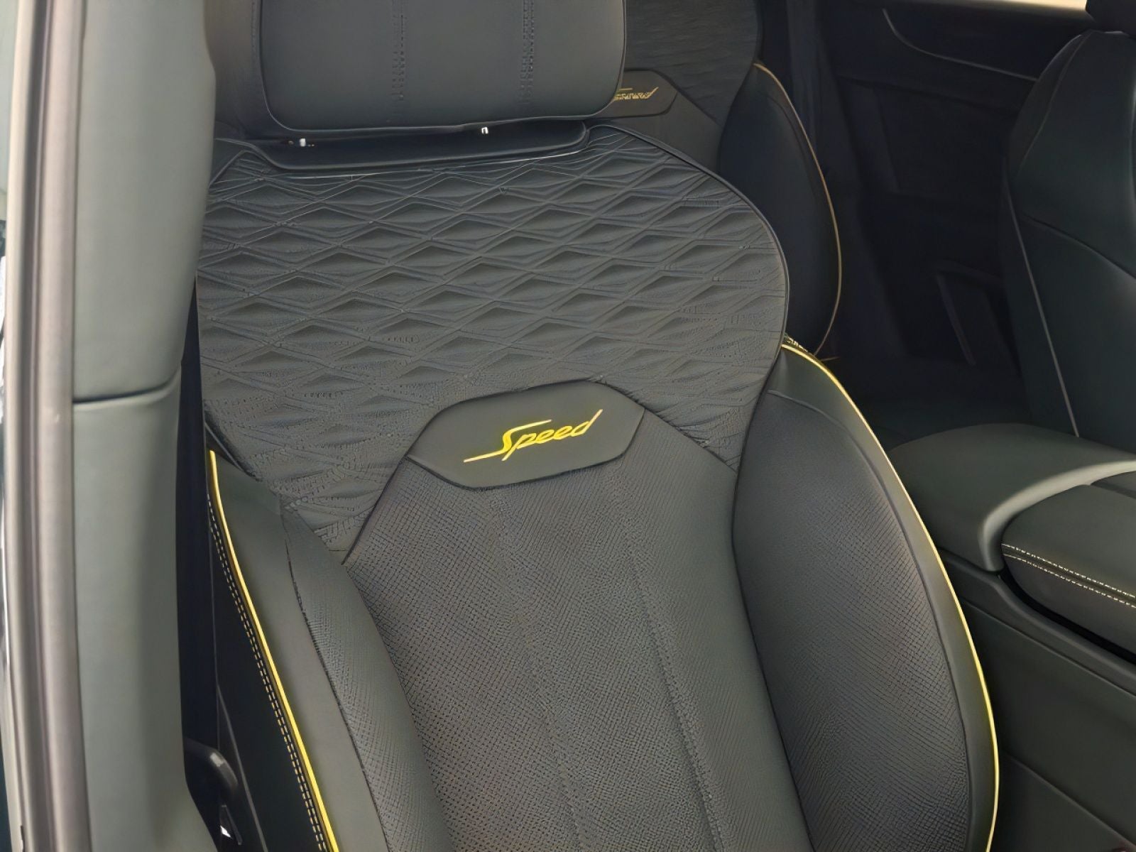 2026 Bentley Bentayga Speed