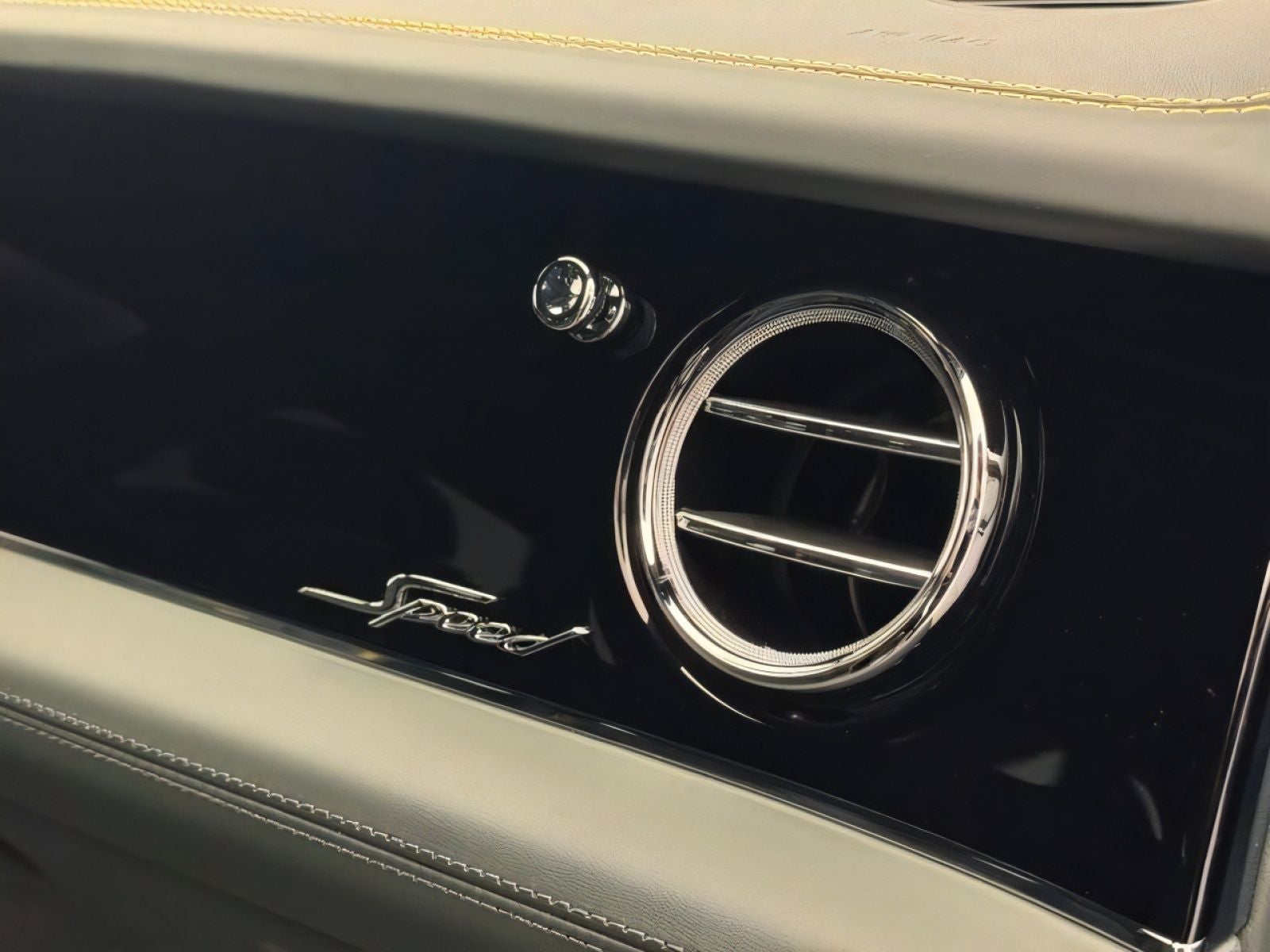 2026 Bentley Bentayga Speed
