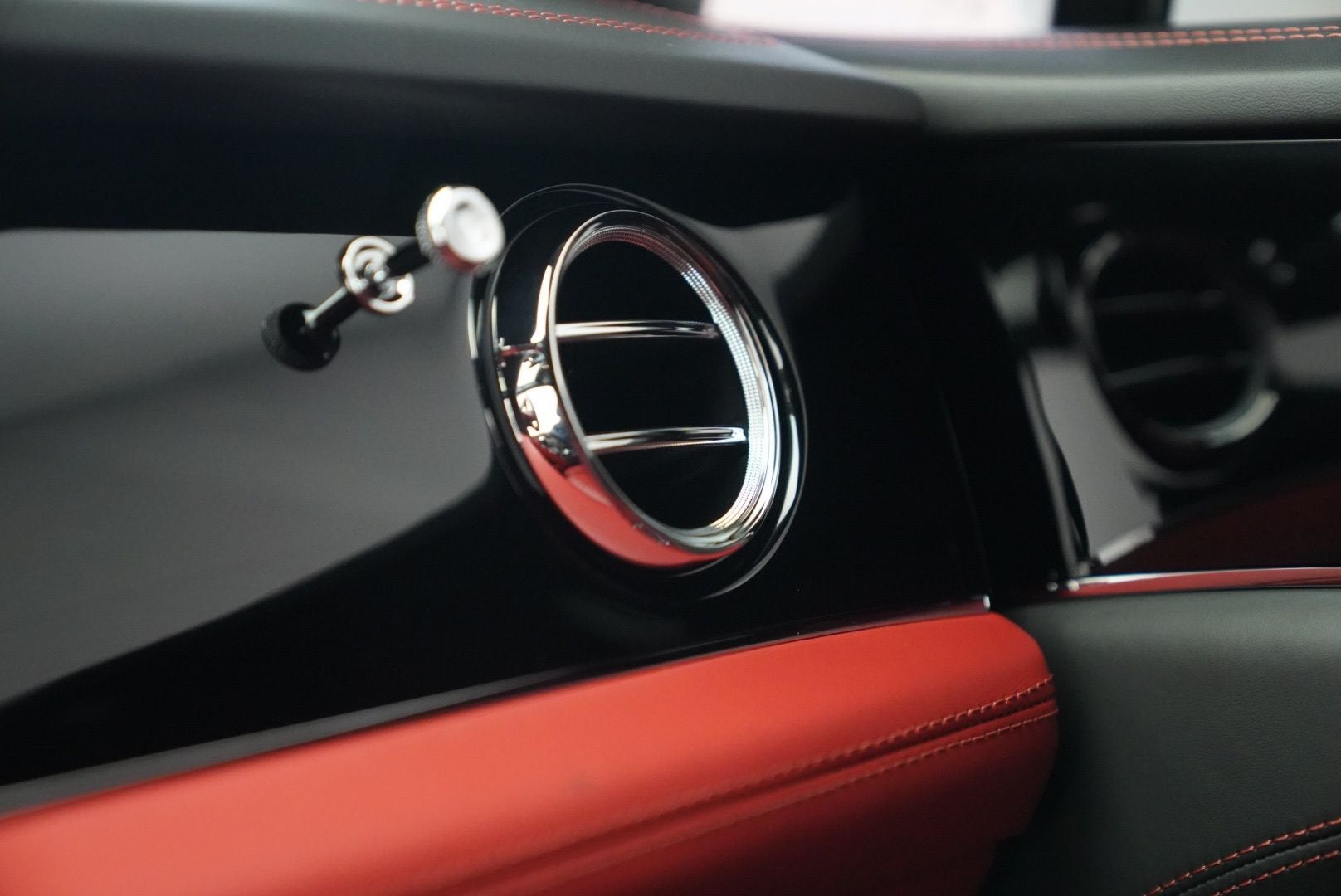 2022 Bentley Bentayga V8