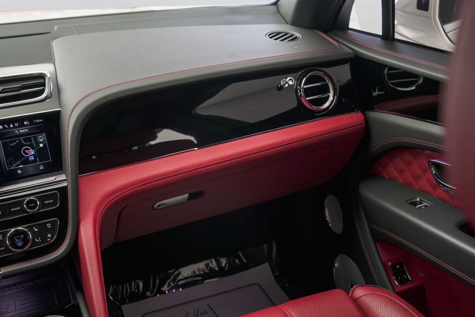 2022 Bentley Bentayga V8