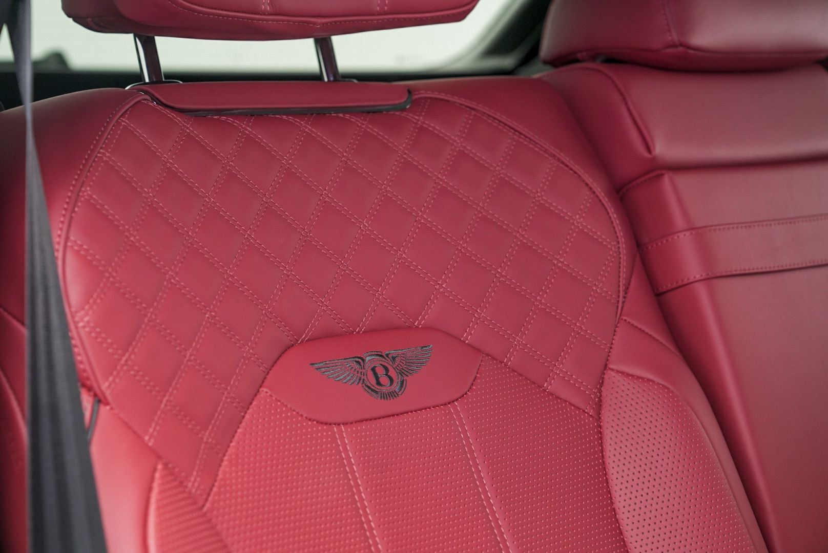 2022 Bentley Bentayga V8