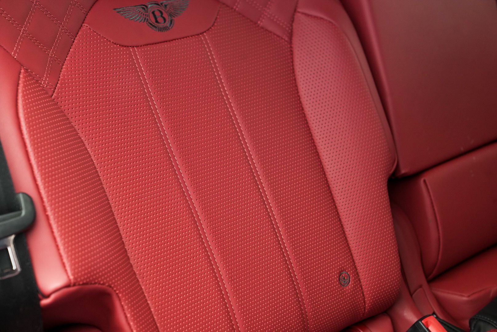 2022 Bentley Bentayga V8