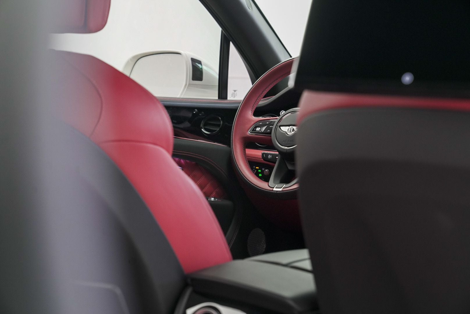 2022 Bentley Bentayga V8