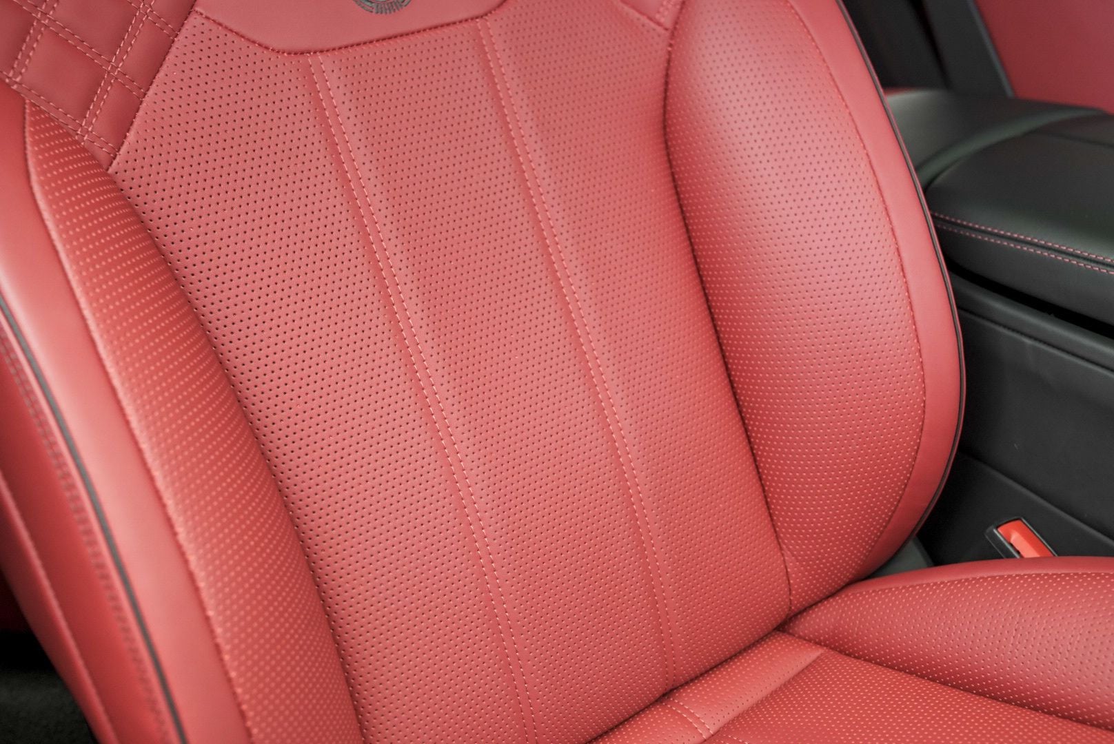 2022 Bentley Bentayga V8