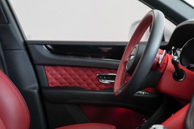 2022 Bentley Bentayga V8