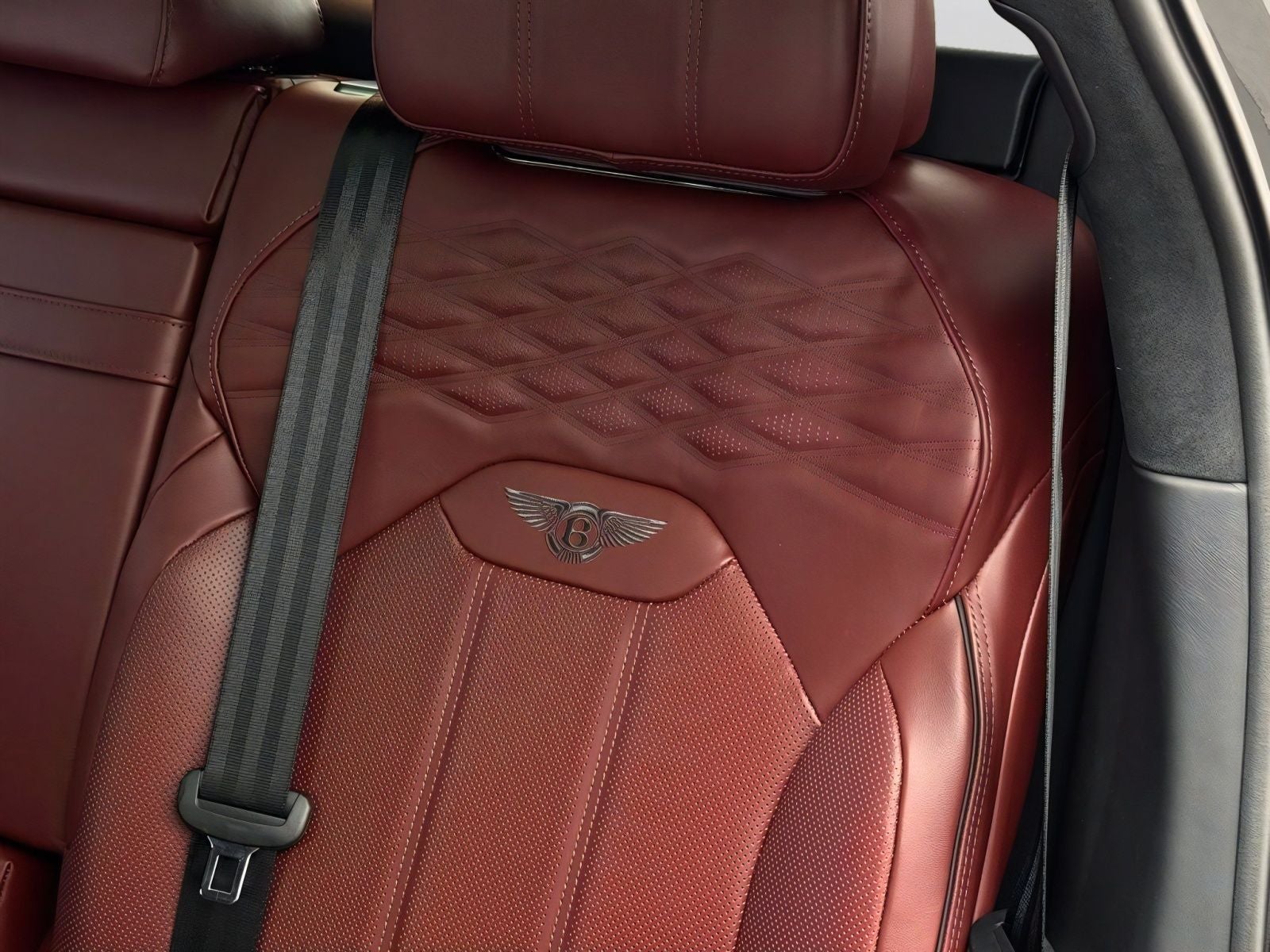 2025 Bentley Bentayga Azure