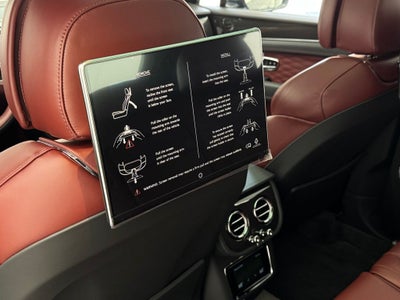 2025 Bentley Bentayga Azure