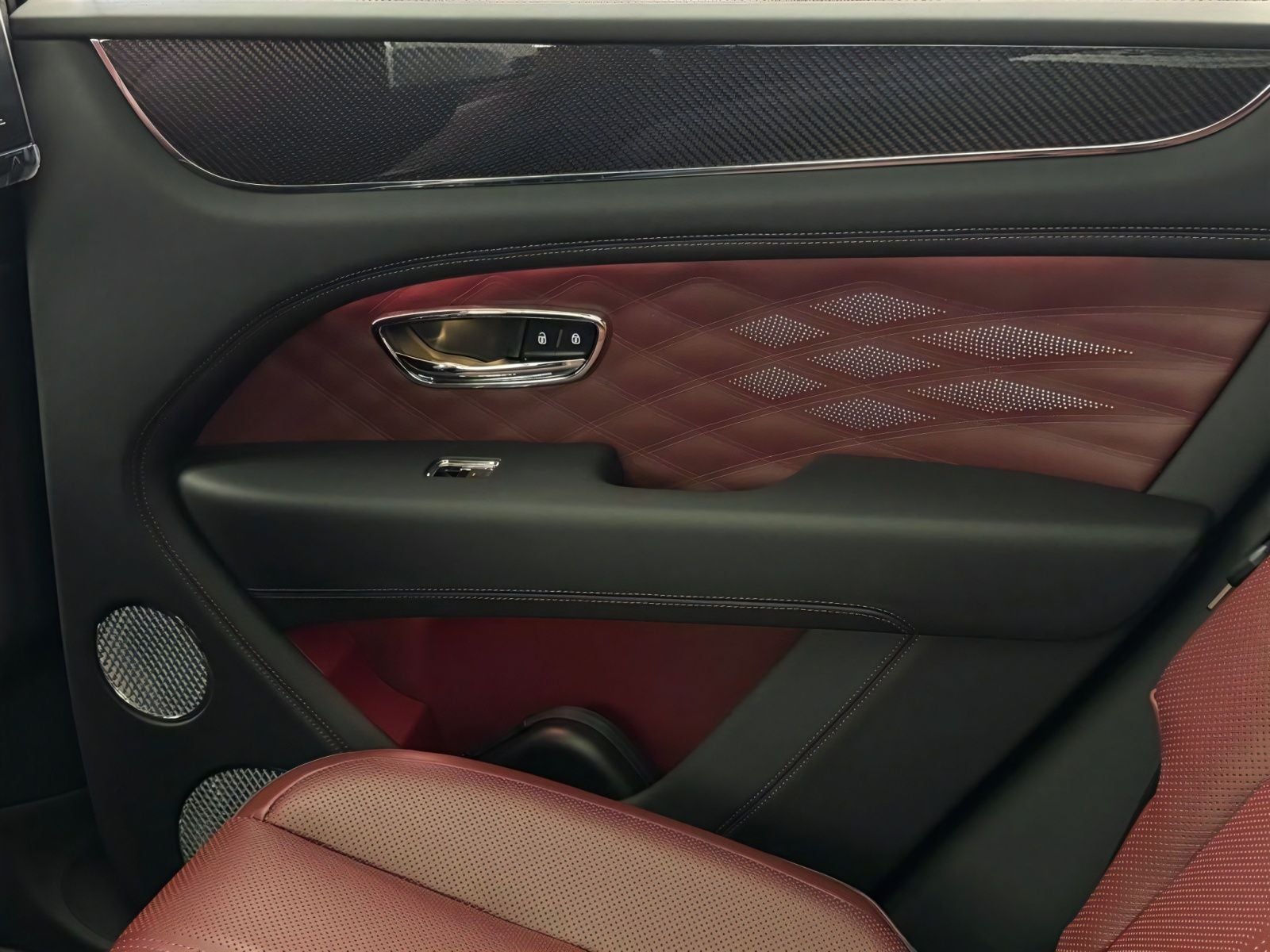 2025 Bentley Bentayga Azure