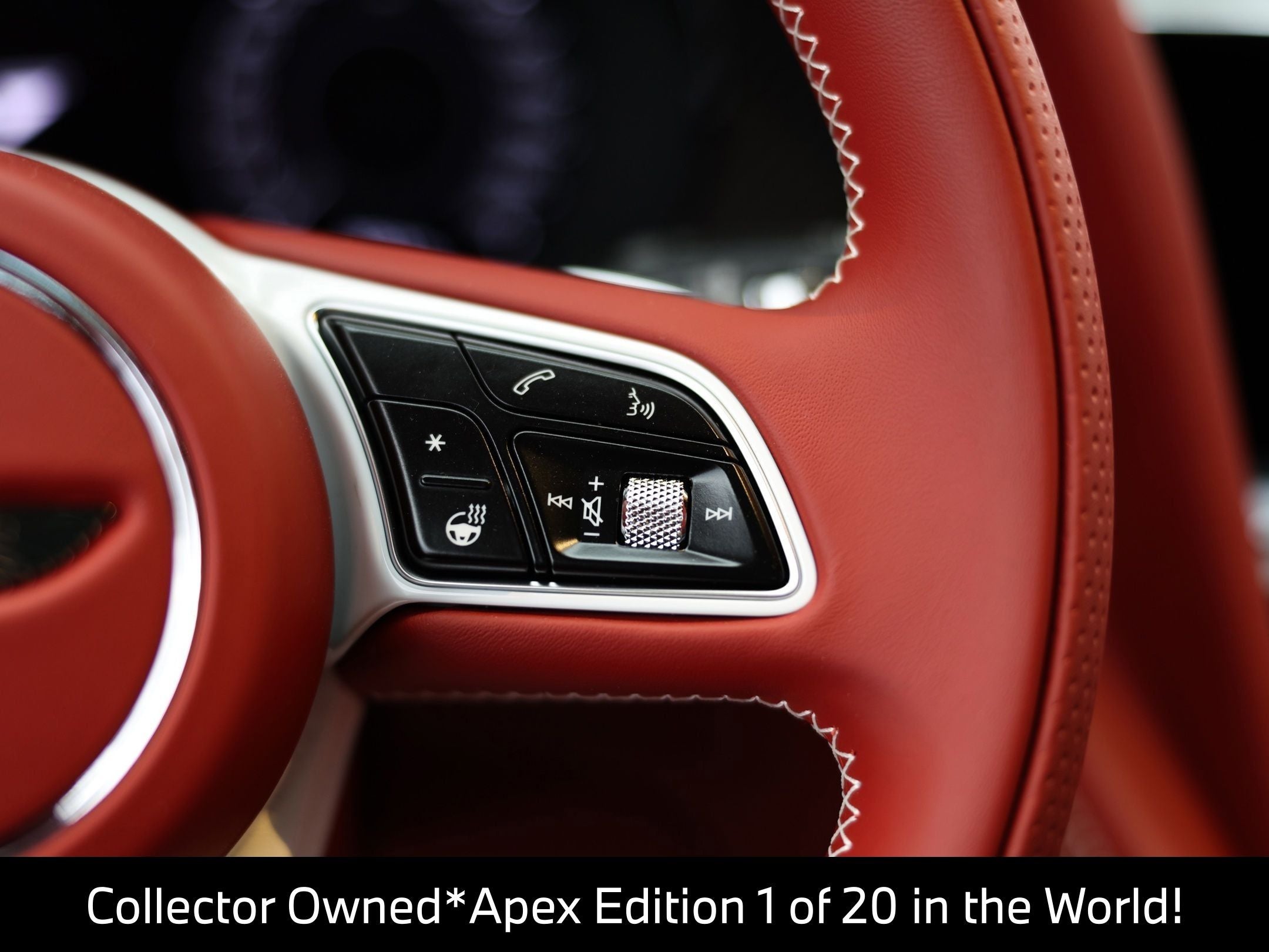2025 Bentley Bentayga V8