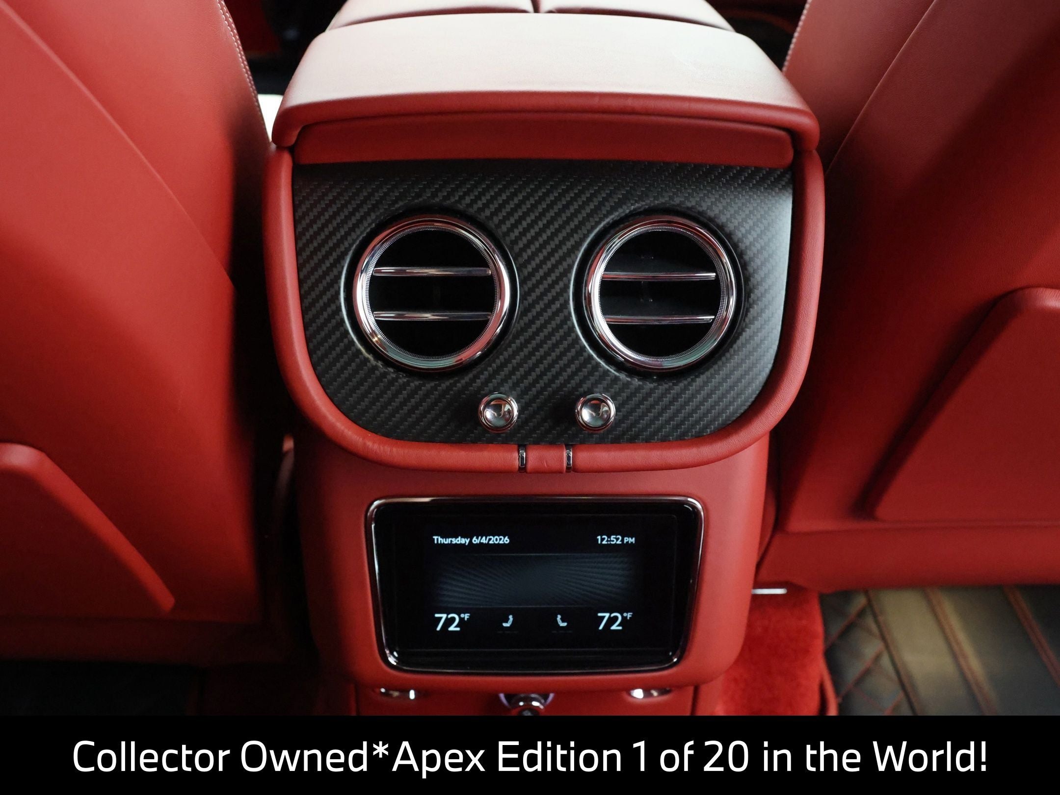 2025 Bentley Bentayga V8