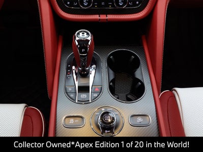 2025 Bentley Bentayga V8