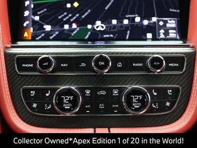 2025 Bentley Bentayga V8