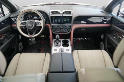 2026 Bentley Bentayga EWB Mulliner