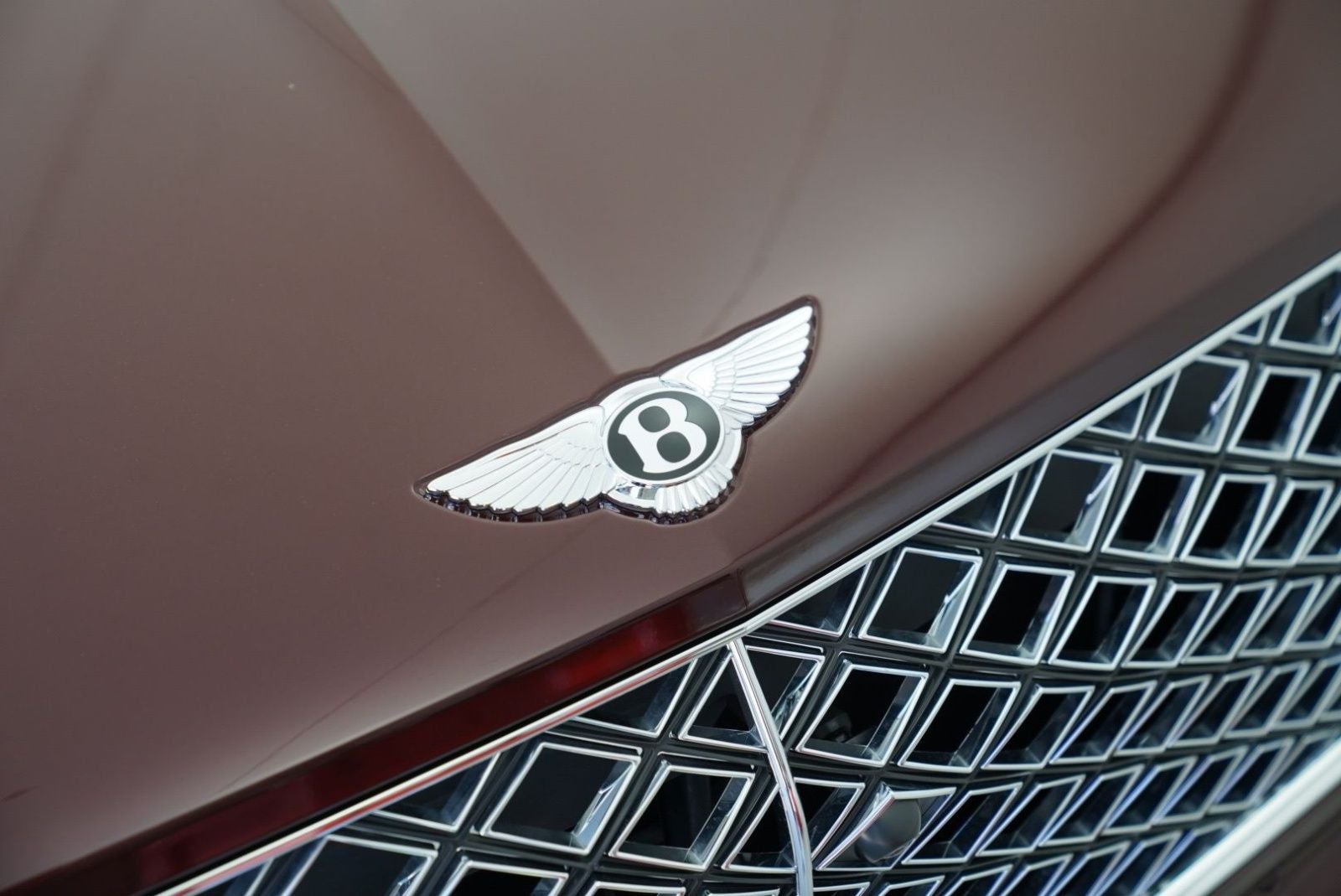 2026 Bentley Bentayga EWB Mulliner
