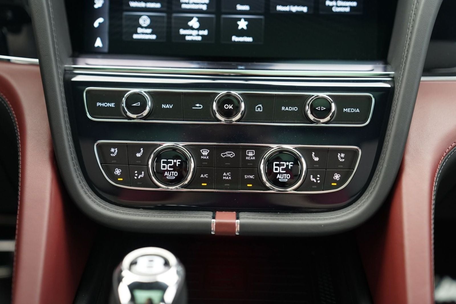2026 Bentley Bentayga EWB Mulliner