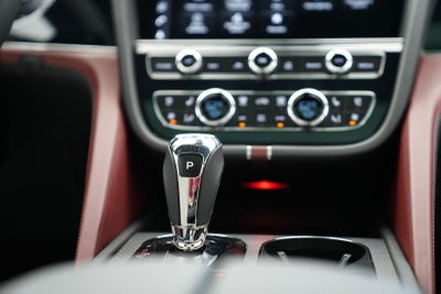 2026 Bentley Bentayga EWB Mulliner