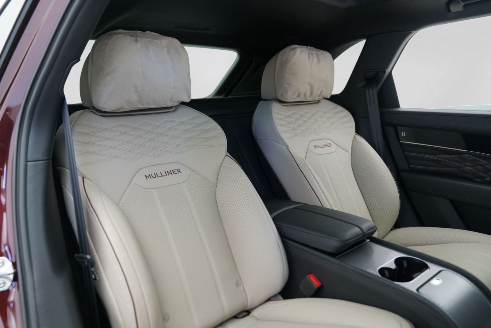 2026 Bentley Bentayga EWB Mulliner