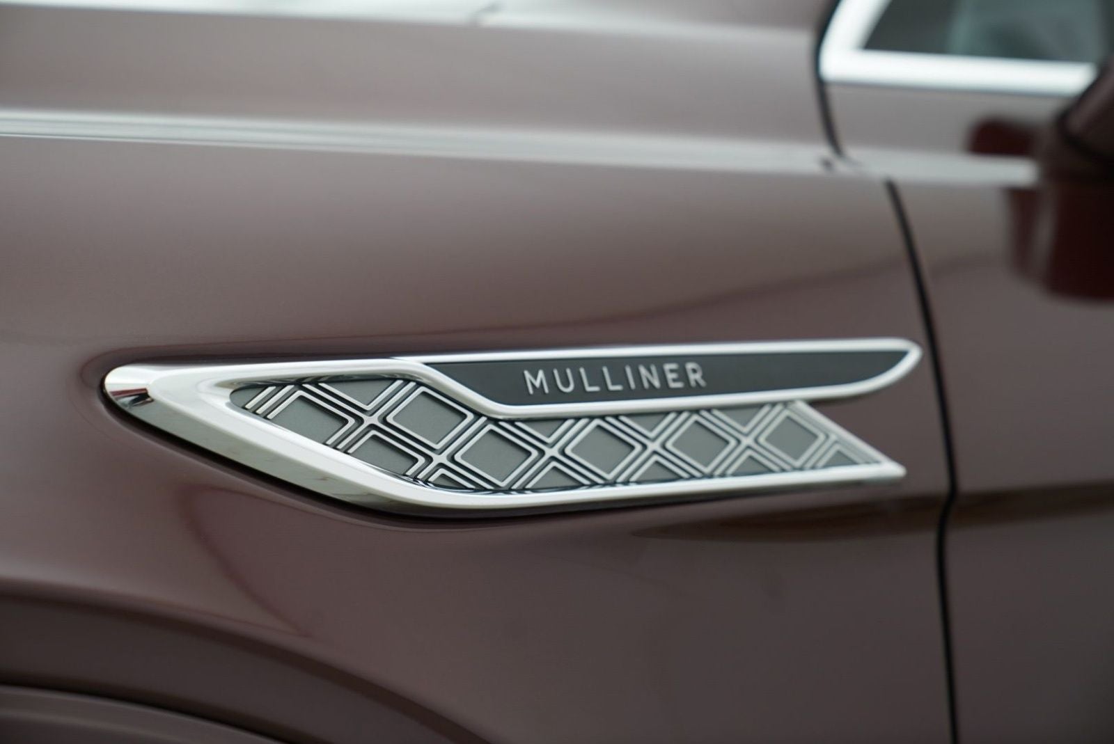 2026 Bentley Bentayga EWB Mulliner