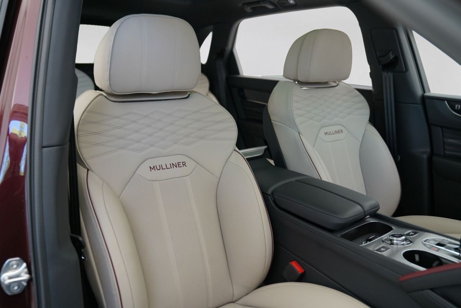 2026 Bentley Bentayga EWB Mulliner