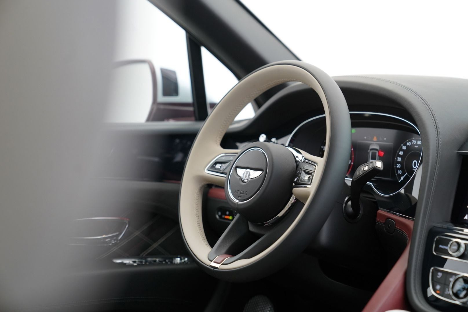 2026 Bentley Bentayga EWB Mulliner