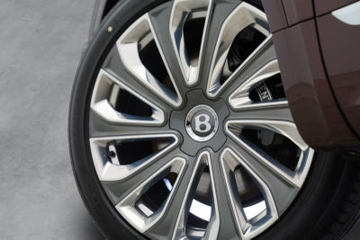 2026 Bentley Bentayga EWB Mulliner