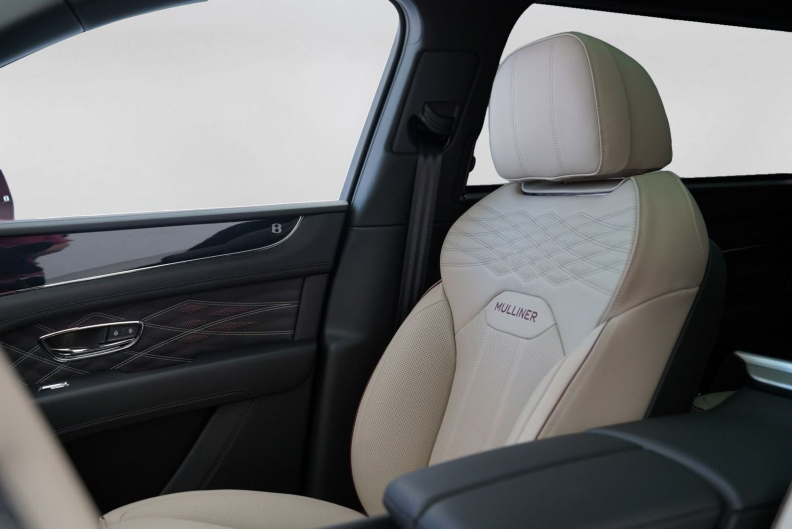 2026 Bentley Bentayga EWB Mulliner