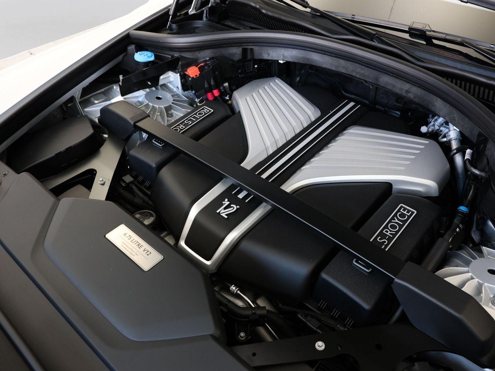 2026 Rolls-Royce Cullinan Base