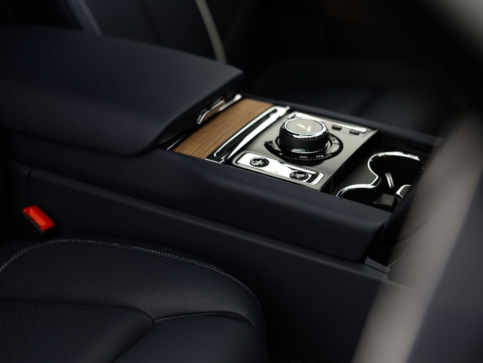 2026 Rolls-Royce Cullinan Base