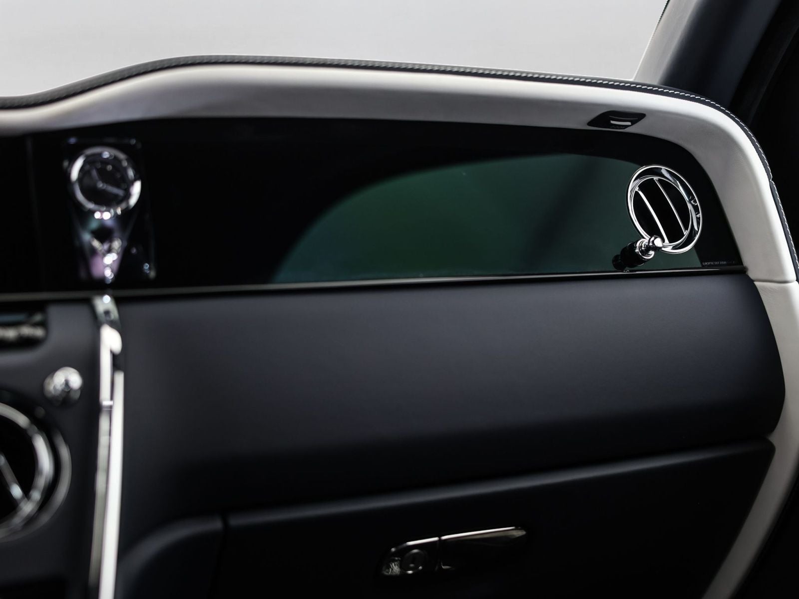 2026 Rolls-Royce Cullinan Base