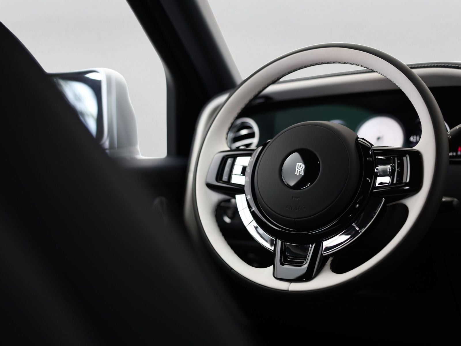 2026 Rolls-Royce Cullinan Base