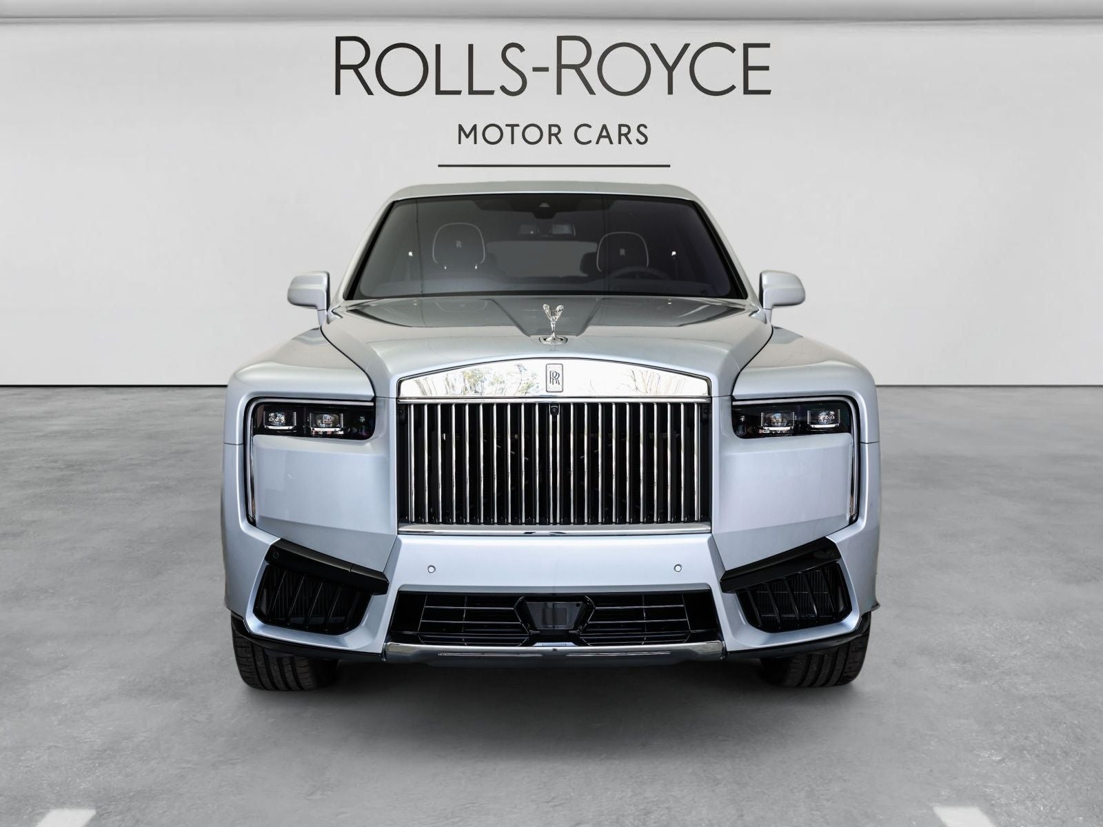 2026 Rolls-Royce Cullinan Base