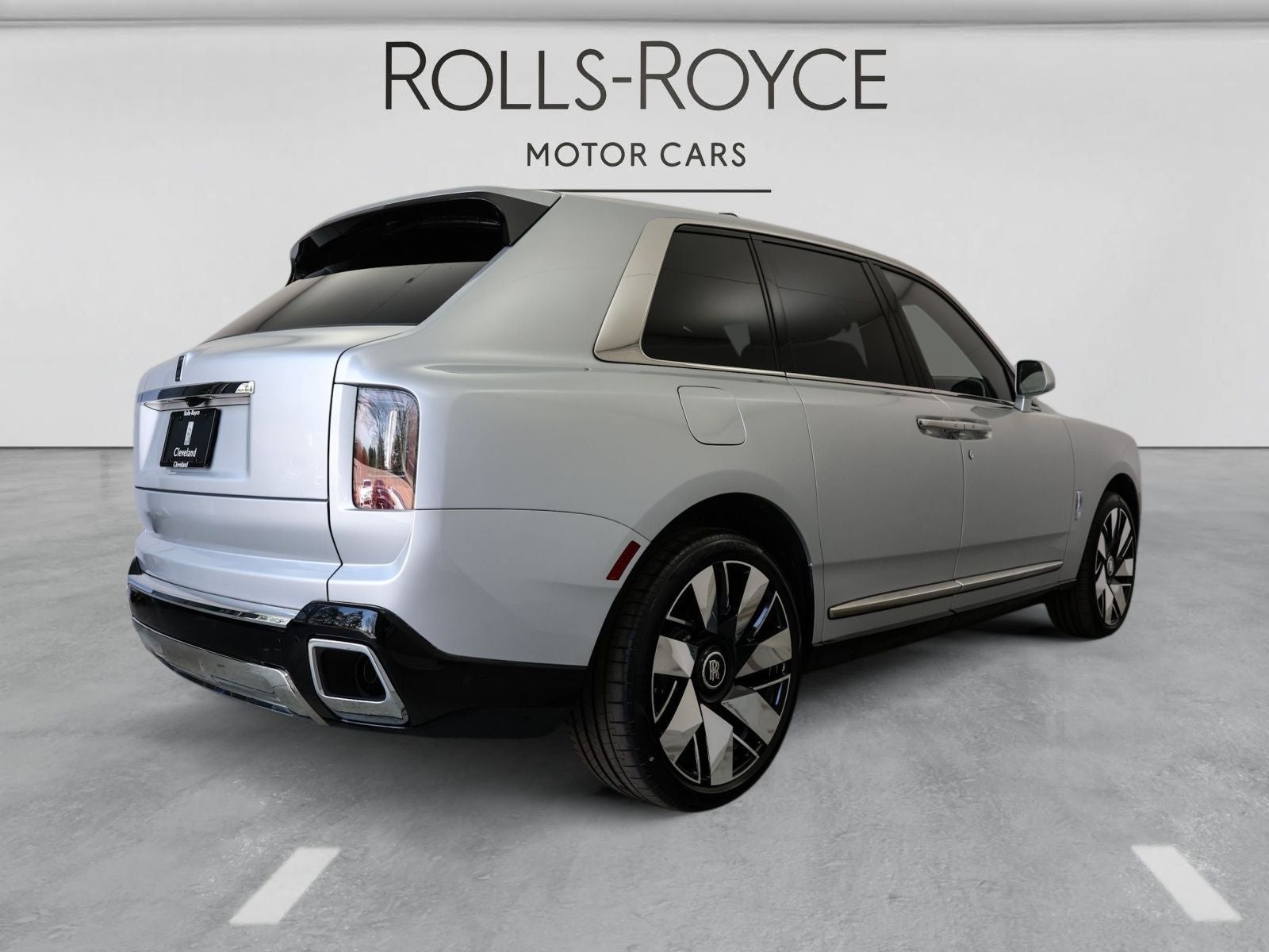 2026 Rolls-Royce Cullinan Base