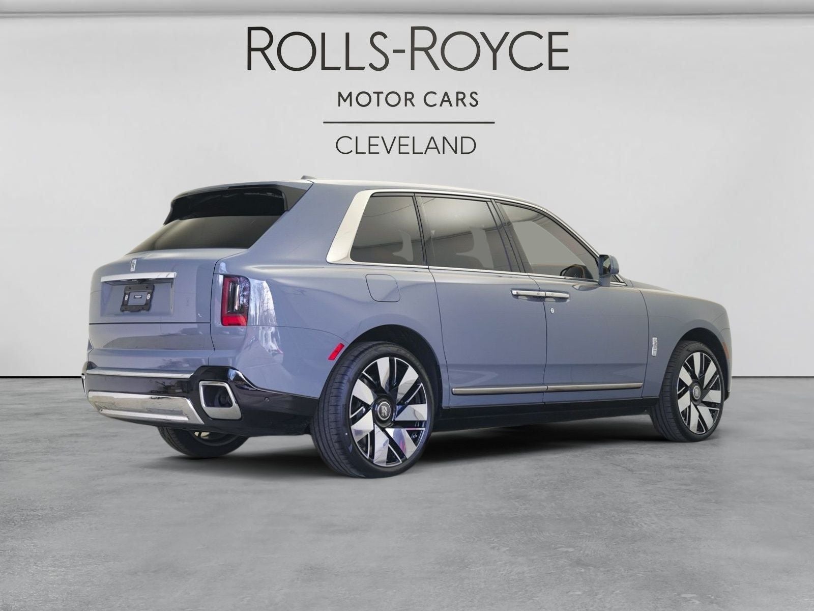 2026 Rolls-Royce Cullinan Base
