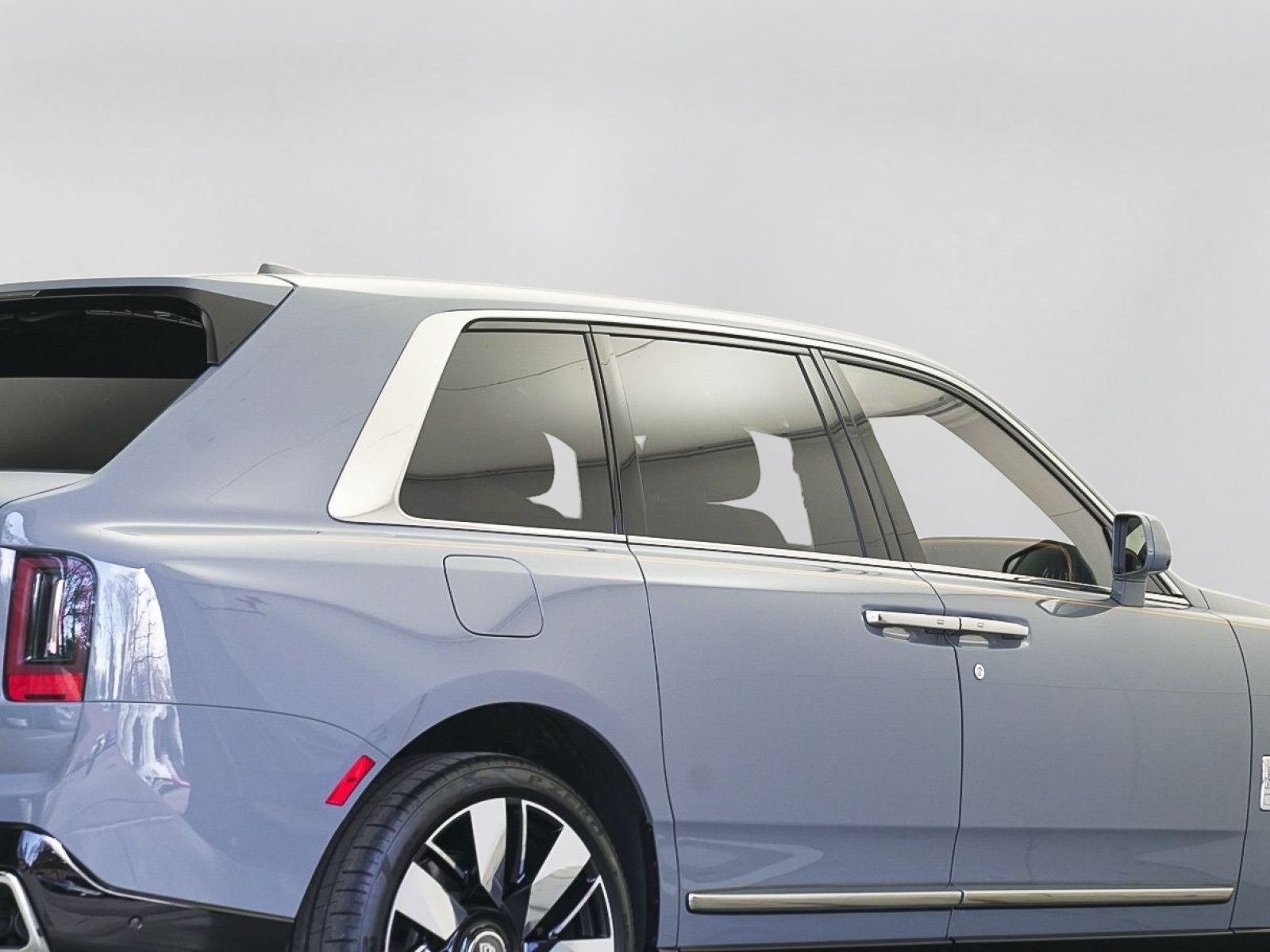 2026 Rolls-Royce Cullinan Base