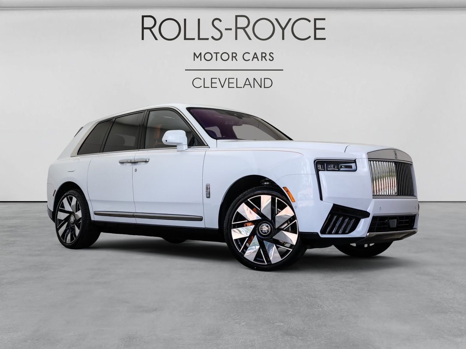 2026 Rolls-Royce Cullinan Base