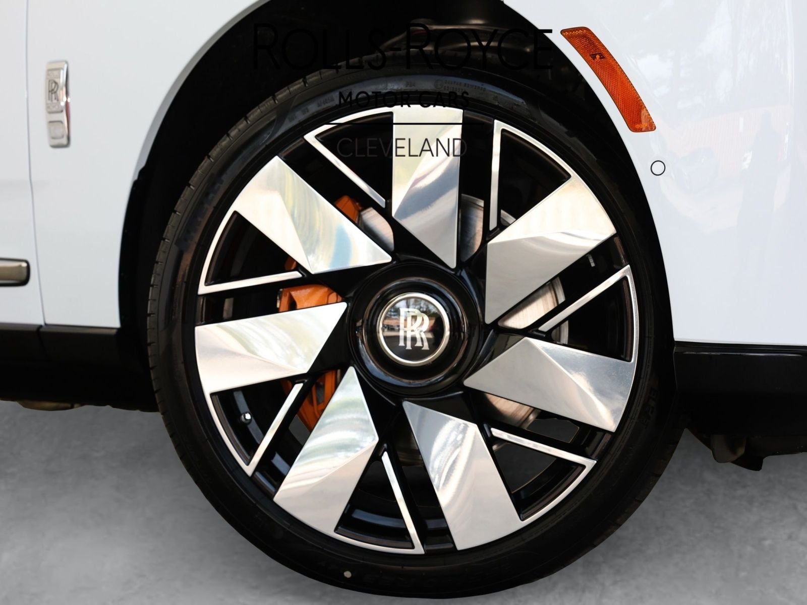 2026 Rolls-Royce Cullinan Base