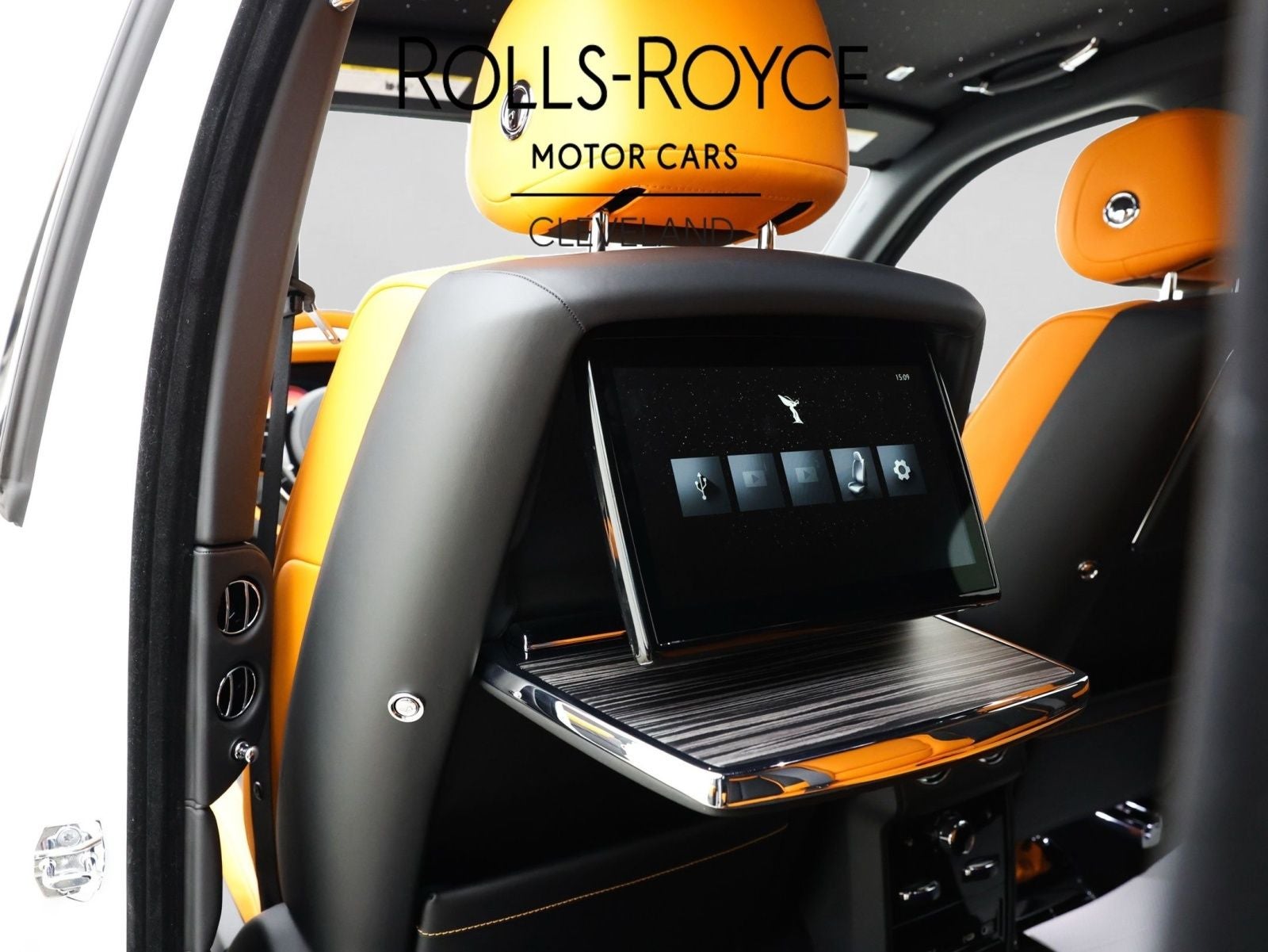 2026 Rolls-Royce Cullinan Base