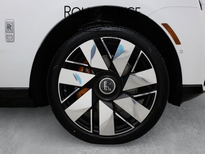 2026 Rolls-Royce Cullinan Base