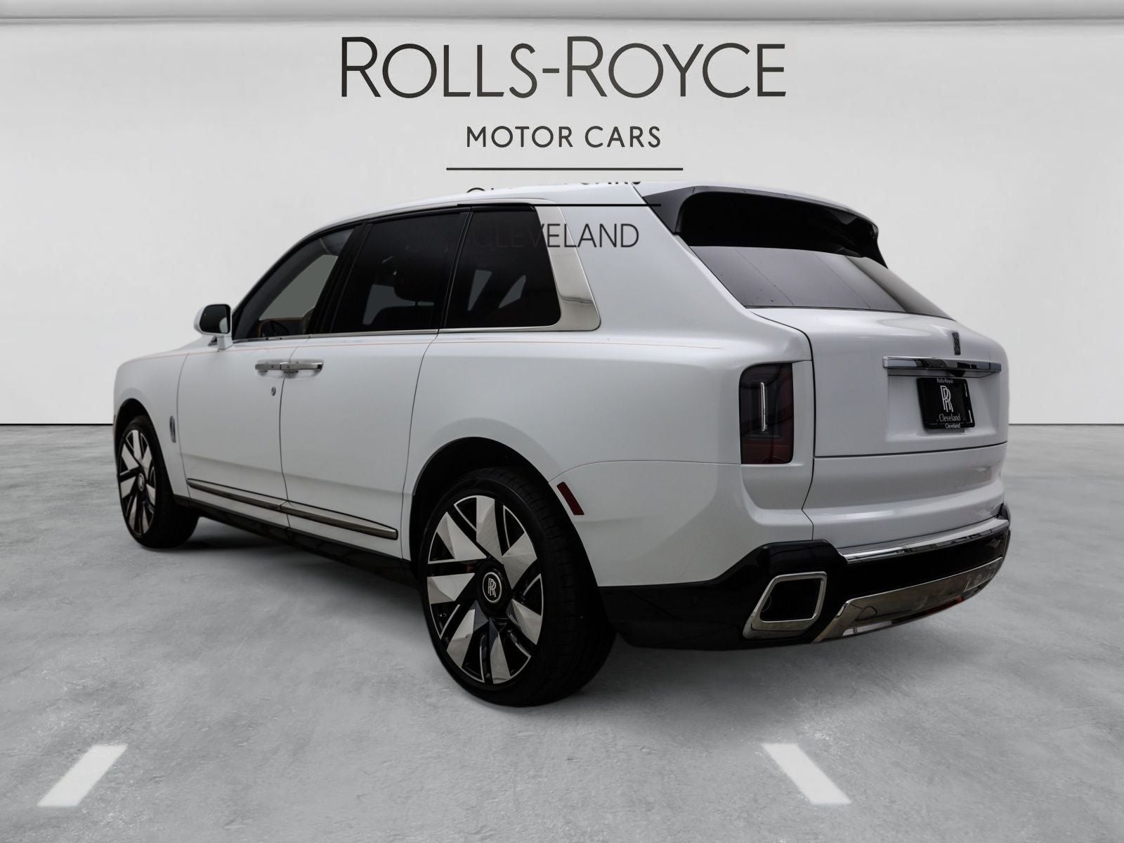 2026 Rolls-Royce Cullinan Base