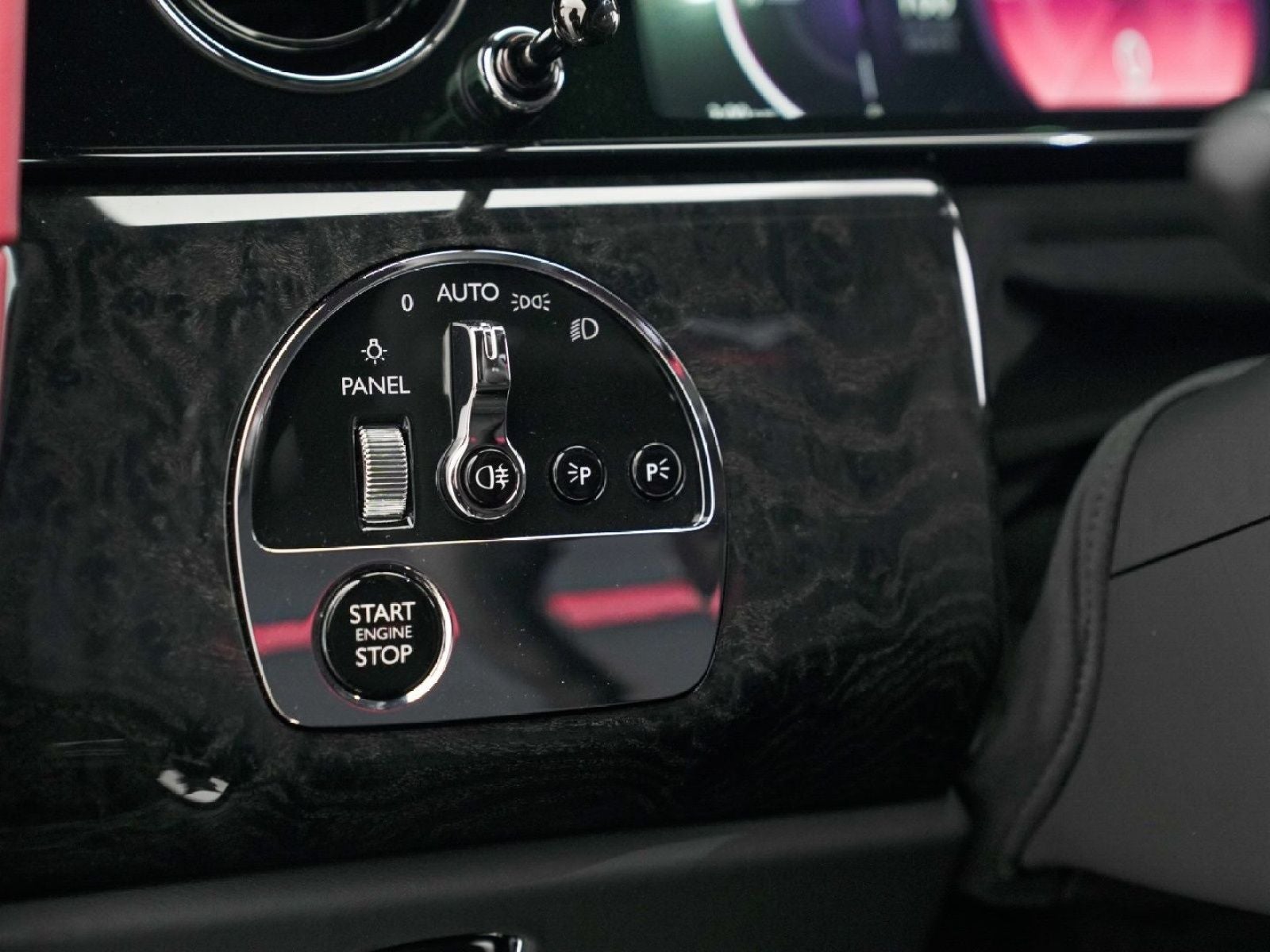 2025 Rolls-Royce Cullinan 
