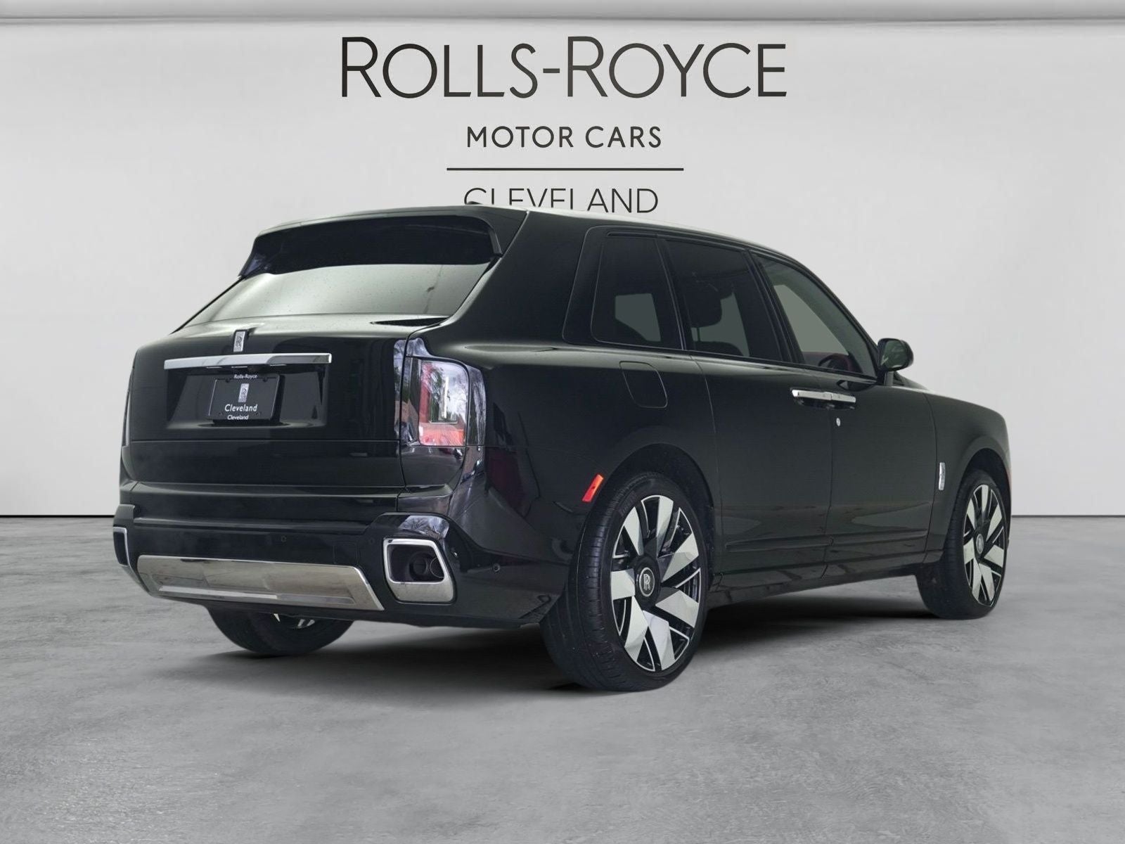 2025 Rolls-Royce Cullinan 