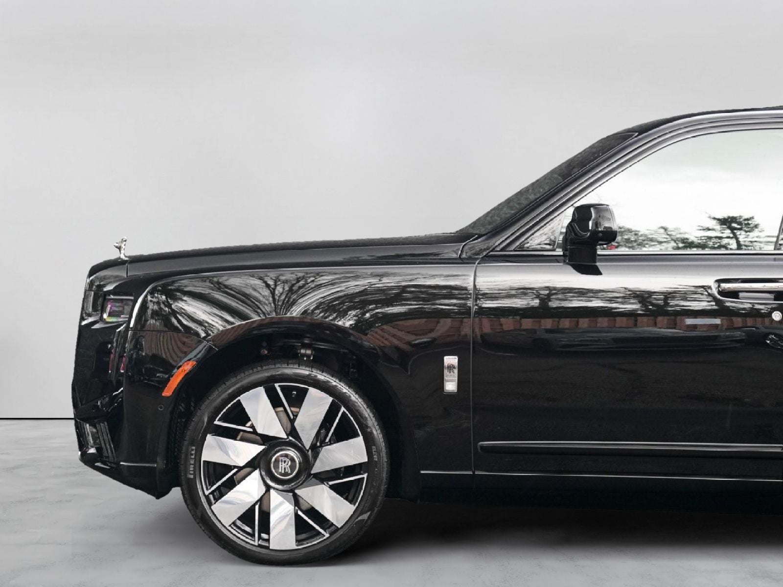 2025 Rolls-Royce Cullinan 