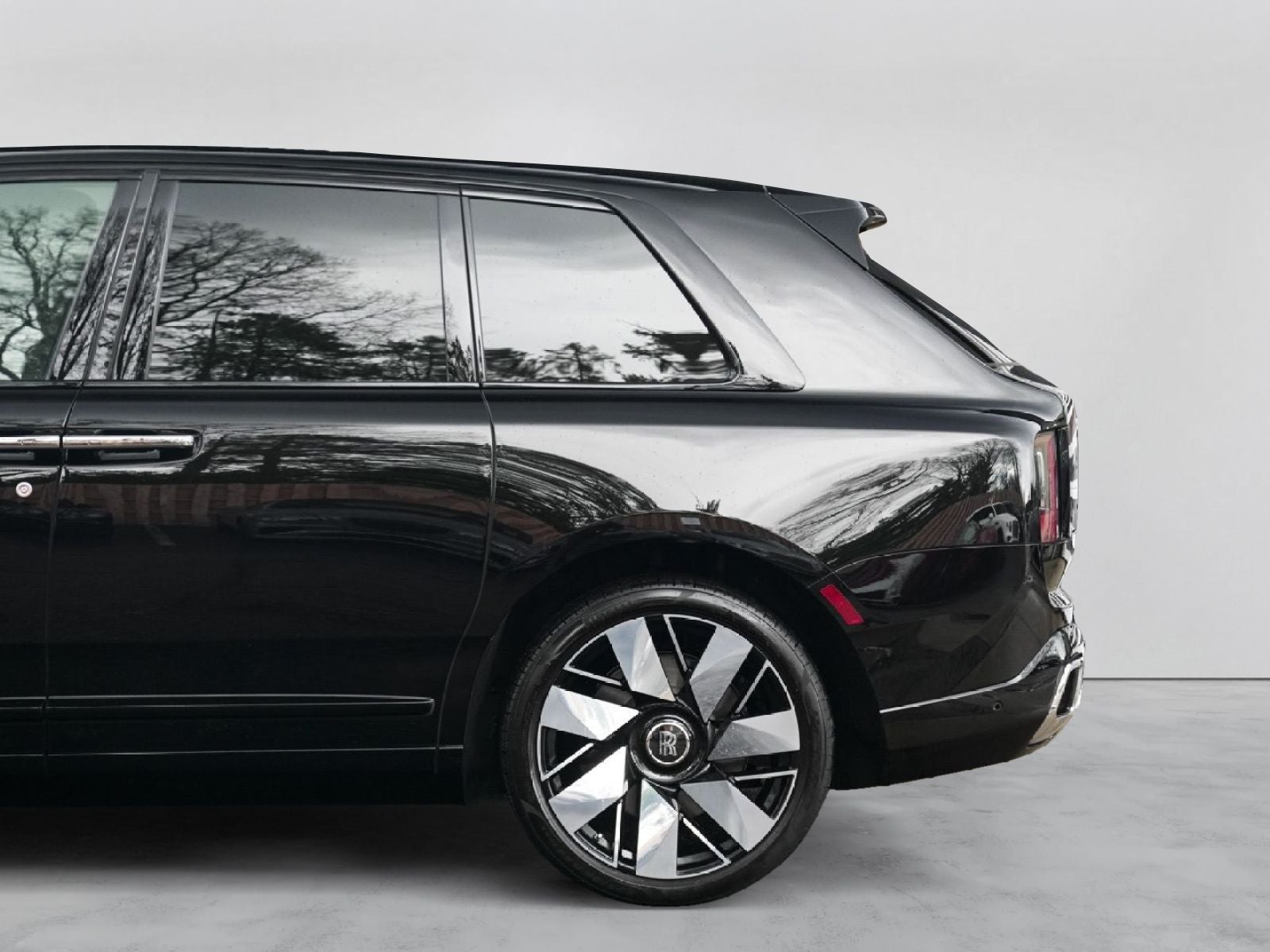 2025 Rolls-Royce Cullinan 