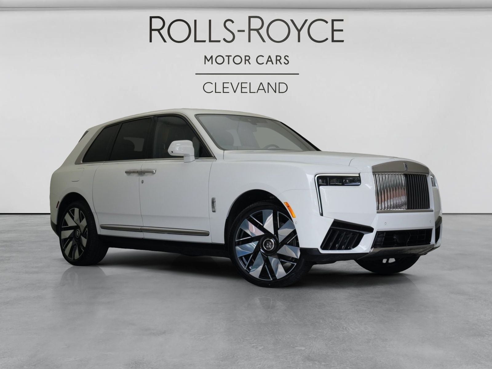2027 Rolls-Royce Cullinan 
