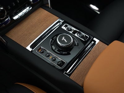 2027 Rolls-Royce Cullinan 