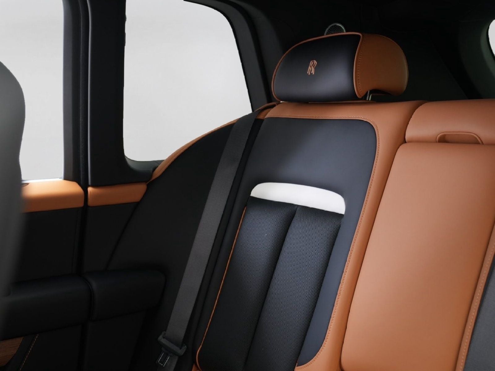 2027 Rolls-Royce Cullinan 