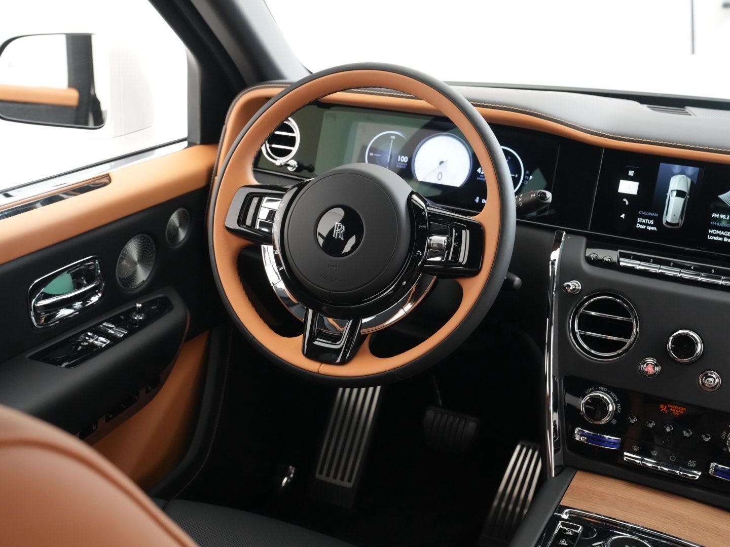 2027 Rolls-Royce Cullinan 