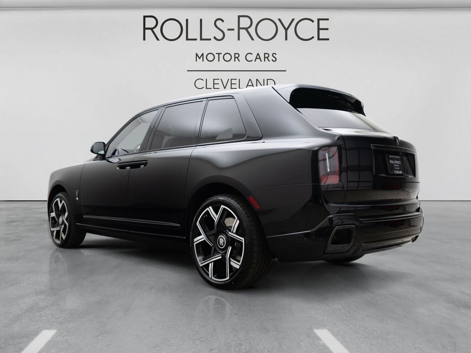 2027 Rolls-Royce Black Badge Cullinan 