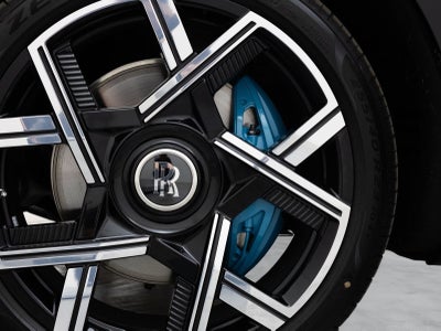 2027 Rolls-Royce Black Badge Cullinan 